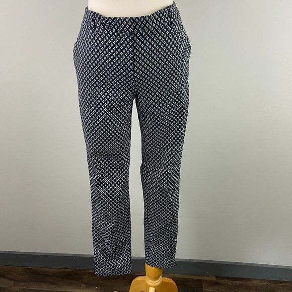 CAROLINA BELLE Blue & Green Geometric Print Cropped Trousers - Picture 2 of 10